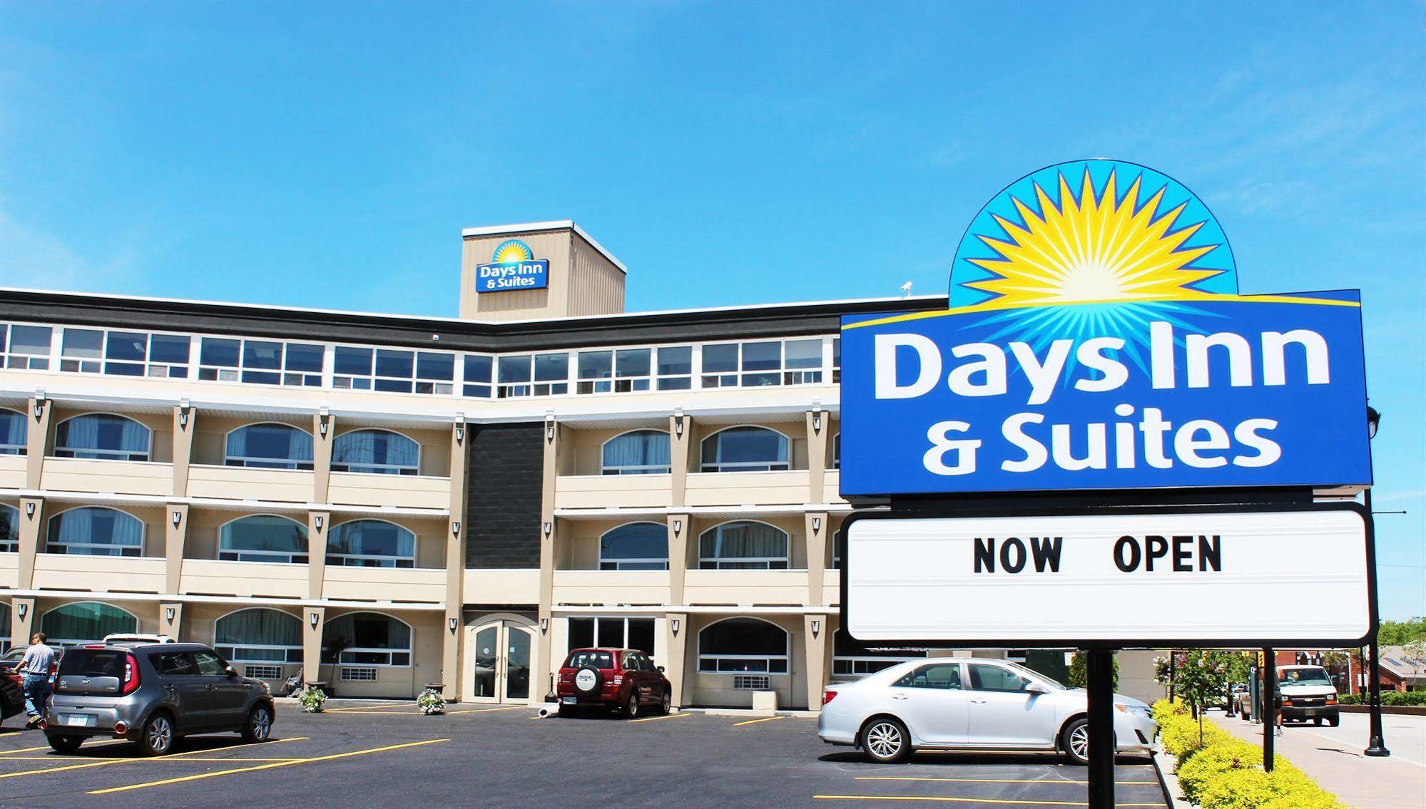 Days Inn & Suites By Wyndham North Bay Downtown Exterior foto